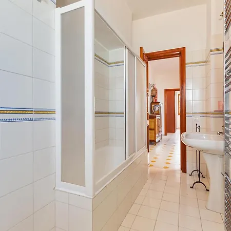 La Casa Bianca By Barbarhouse Holiday home *