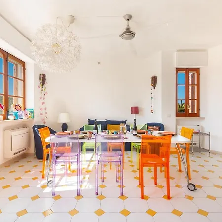 La Casa Bianca By Barbarhouse Holiday home Trani