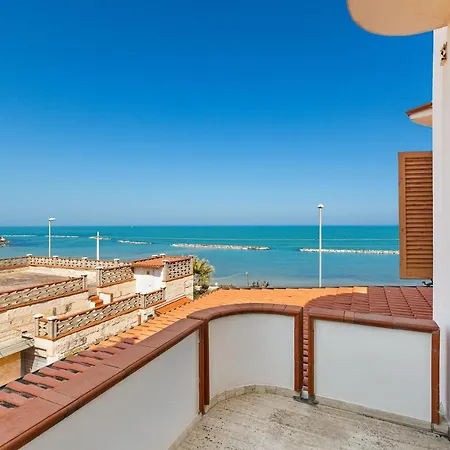 La Casa Bianca By Barbarhouse * Trani