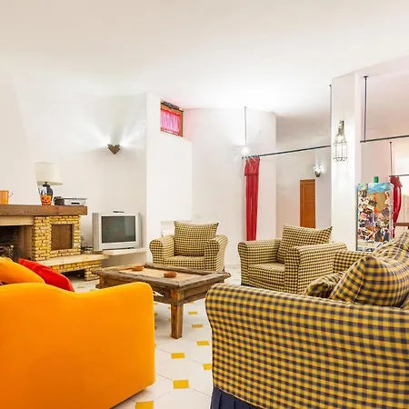 La Casa Bianca By Barbarhouse Feriehus Trani